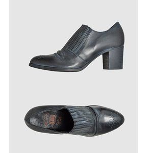 King Navy Leather Pumps, Made in Italy (Size 36, US 6)